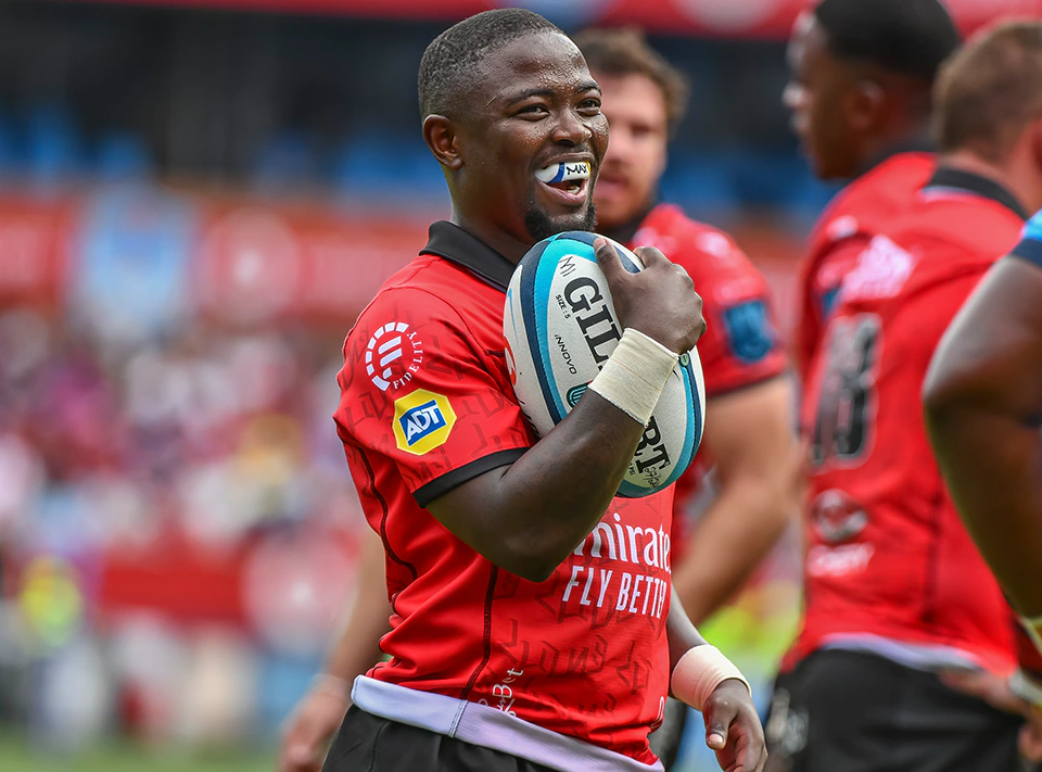 Sanele Nohamba holding the ball